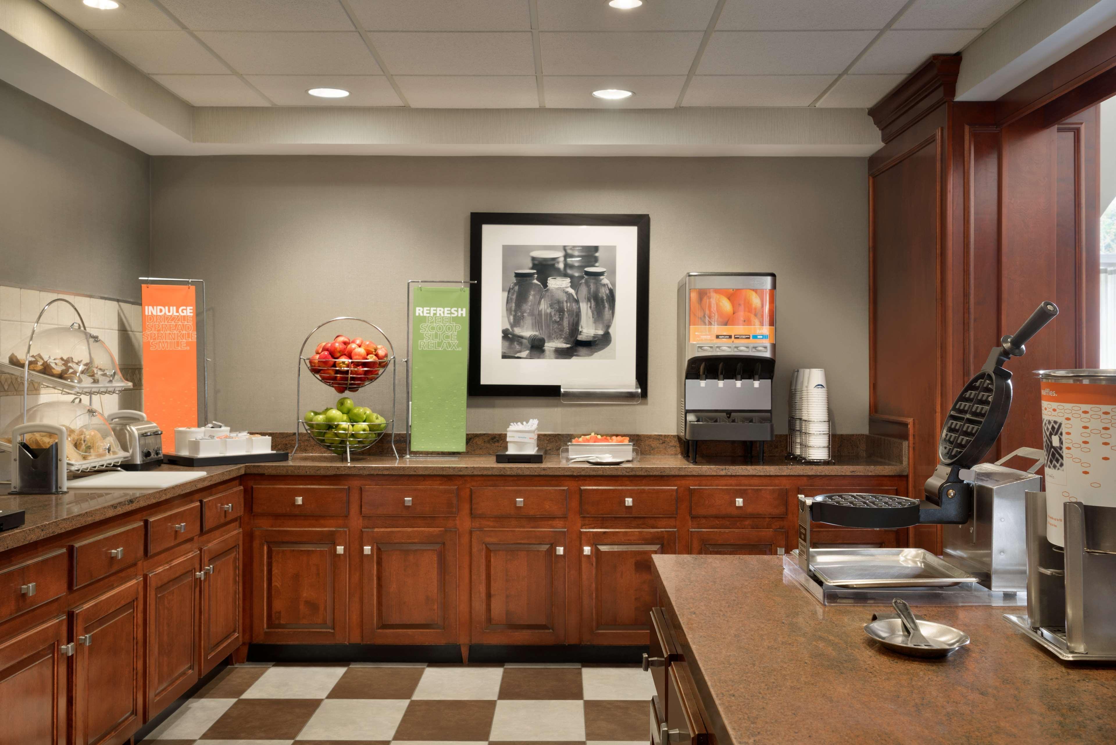 Hampton Inn & Suites Middletown Esterno foto