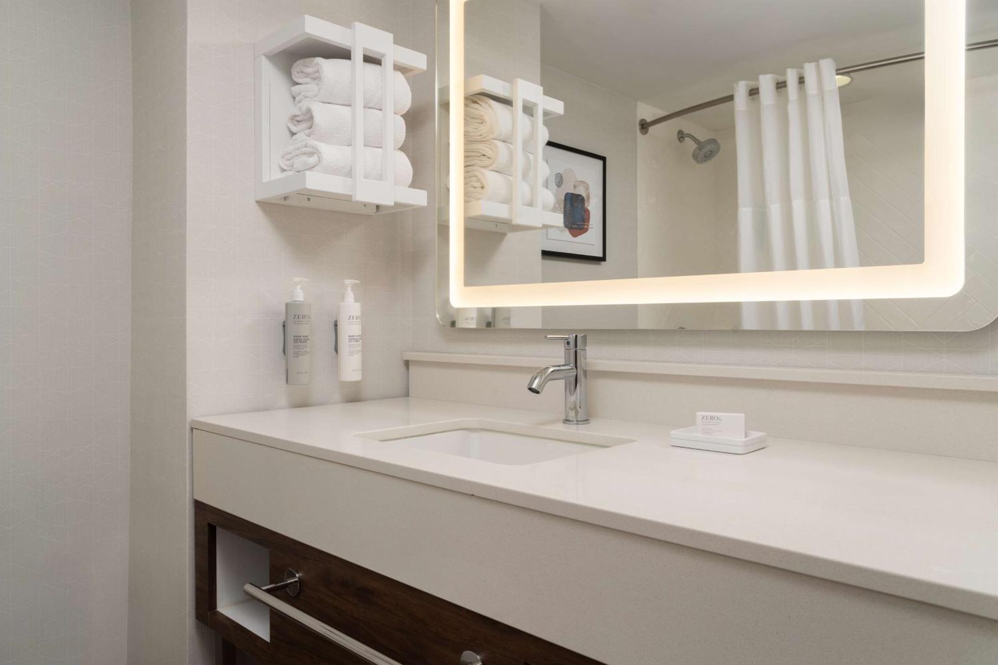 Hampton Inn & Suites Middletown Esterno foto