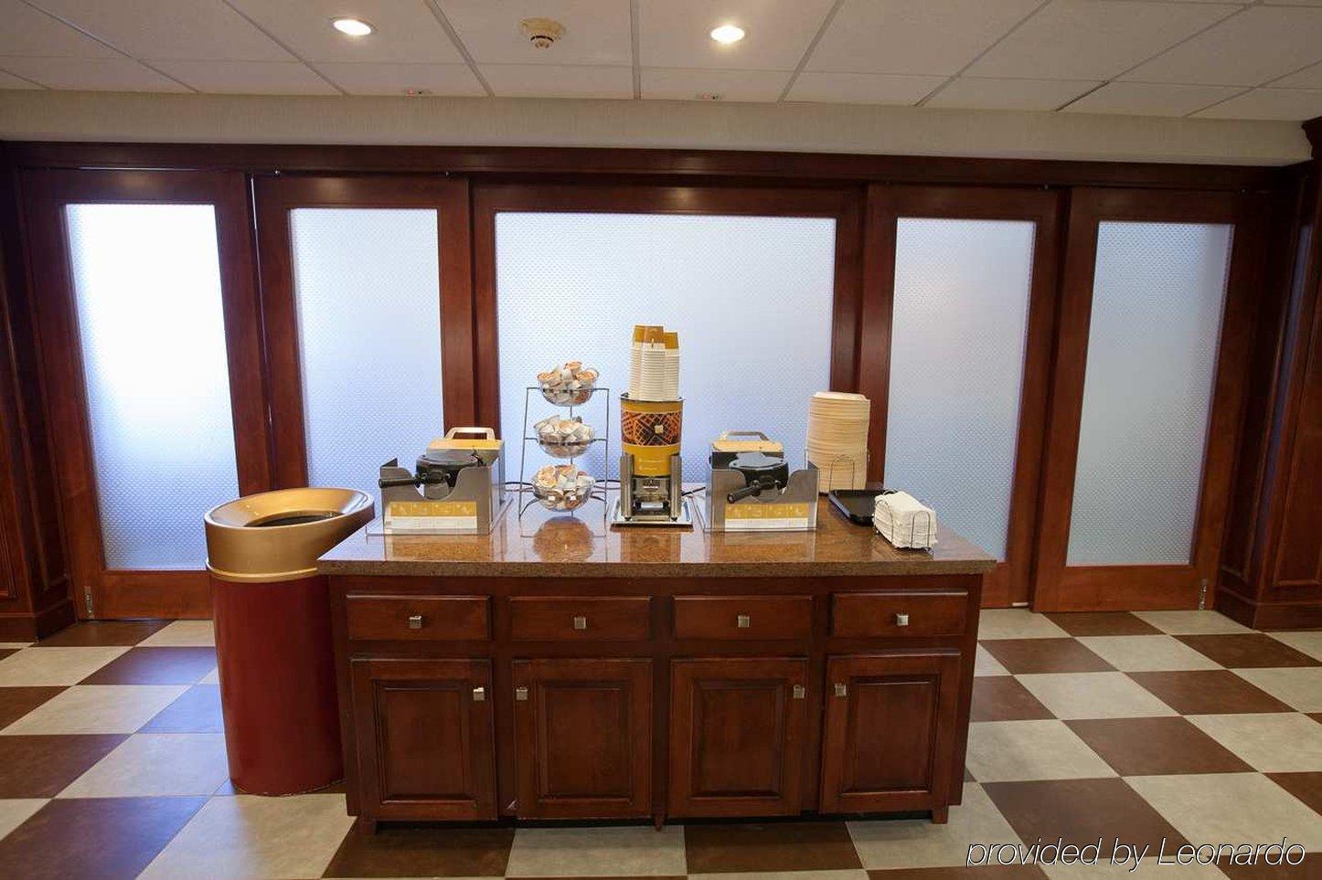Hampton Inn & Suites Middletown Ristorante foto