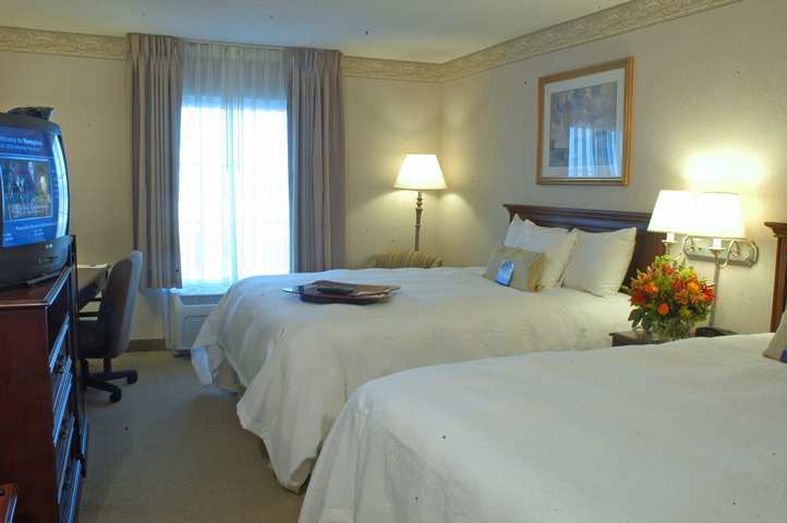 Hampton Inn & Suites Middletown Esterno foto