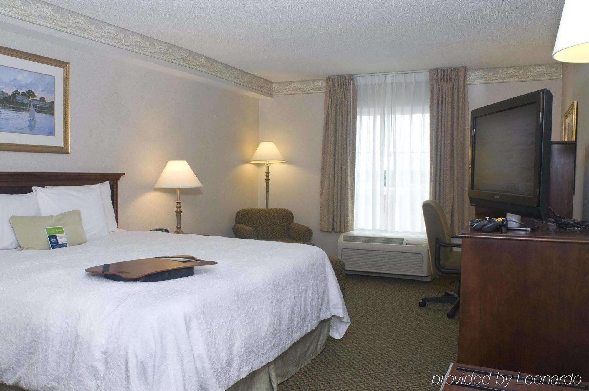 Hampton Inn & Suites Middletown Esterno foto