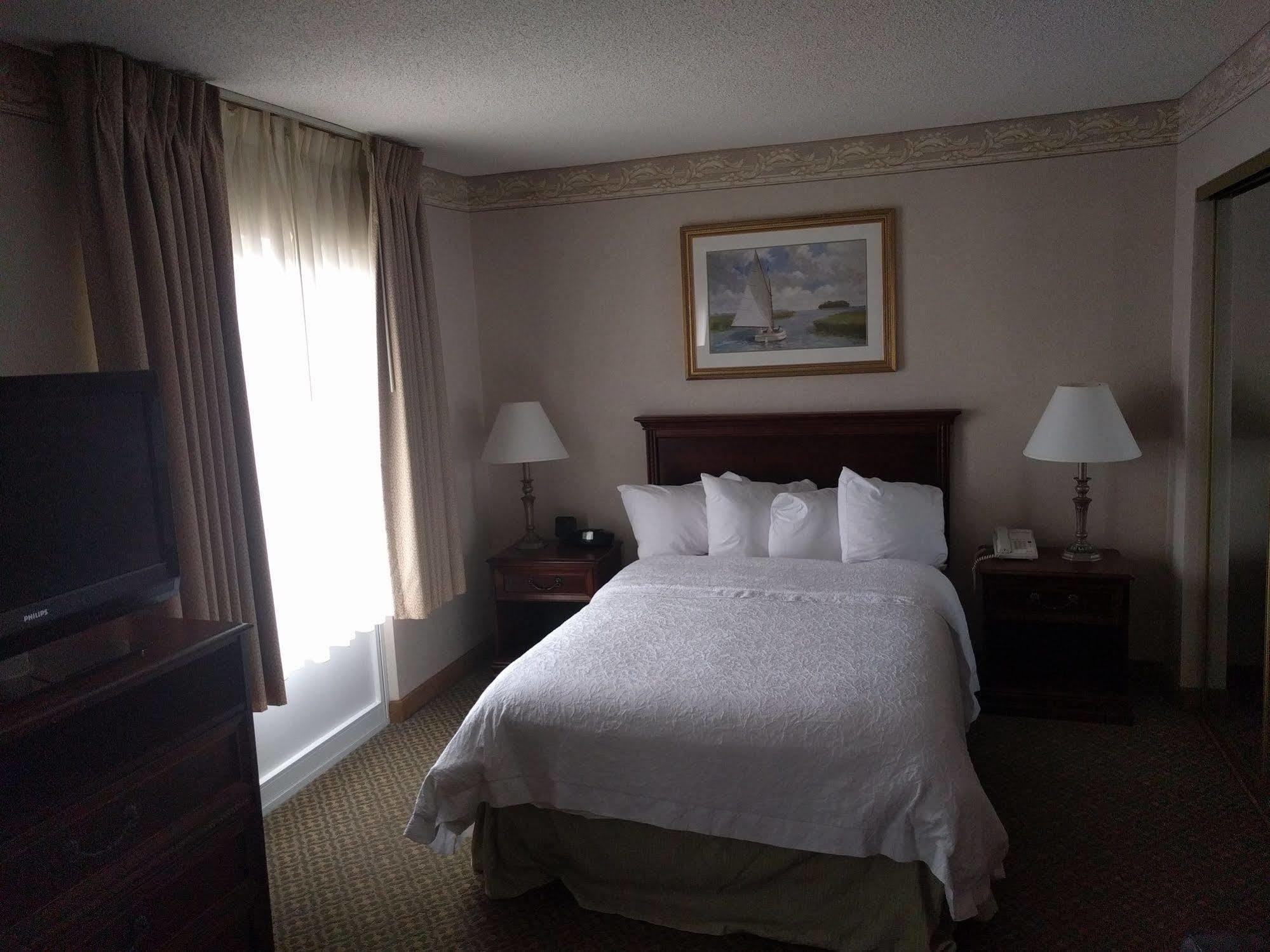 Hampton Inn & Suites Middletown Esterno foto