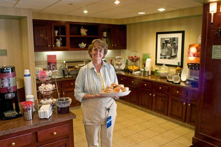 Hampton Inn & Suites Middletown Ristorante foto